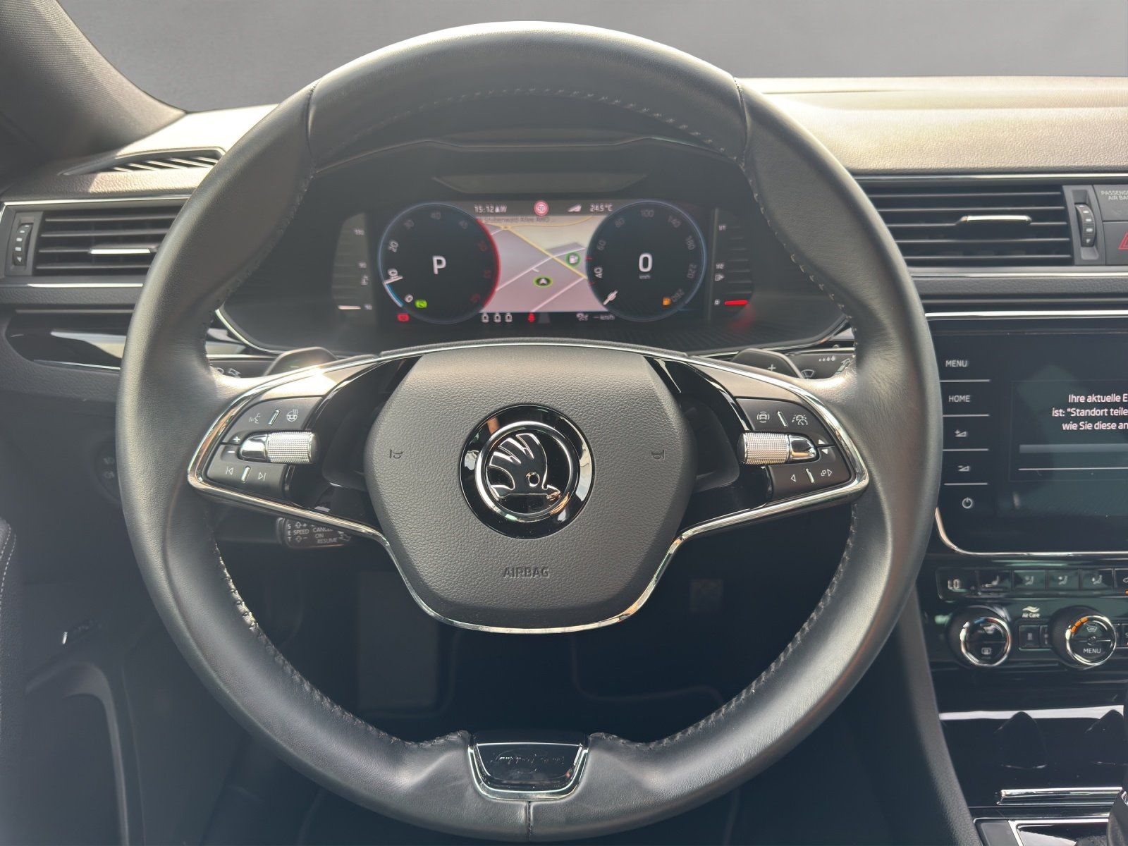 Fahrzeugabbildung SKODA Superb Combi 2.0 TDI L&K 4x4/AHK/ACC/ST-HZG/