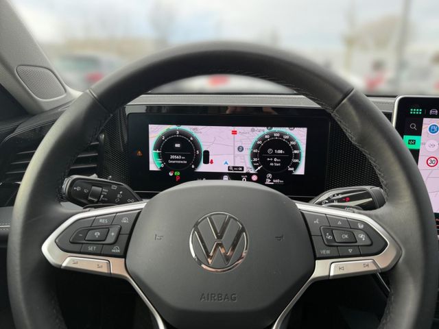 Passat Business 2.0 TDI AHK-klappbar Navi ACC