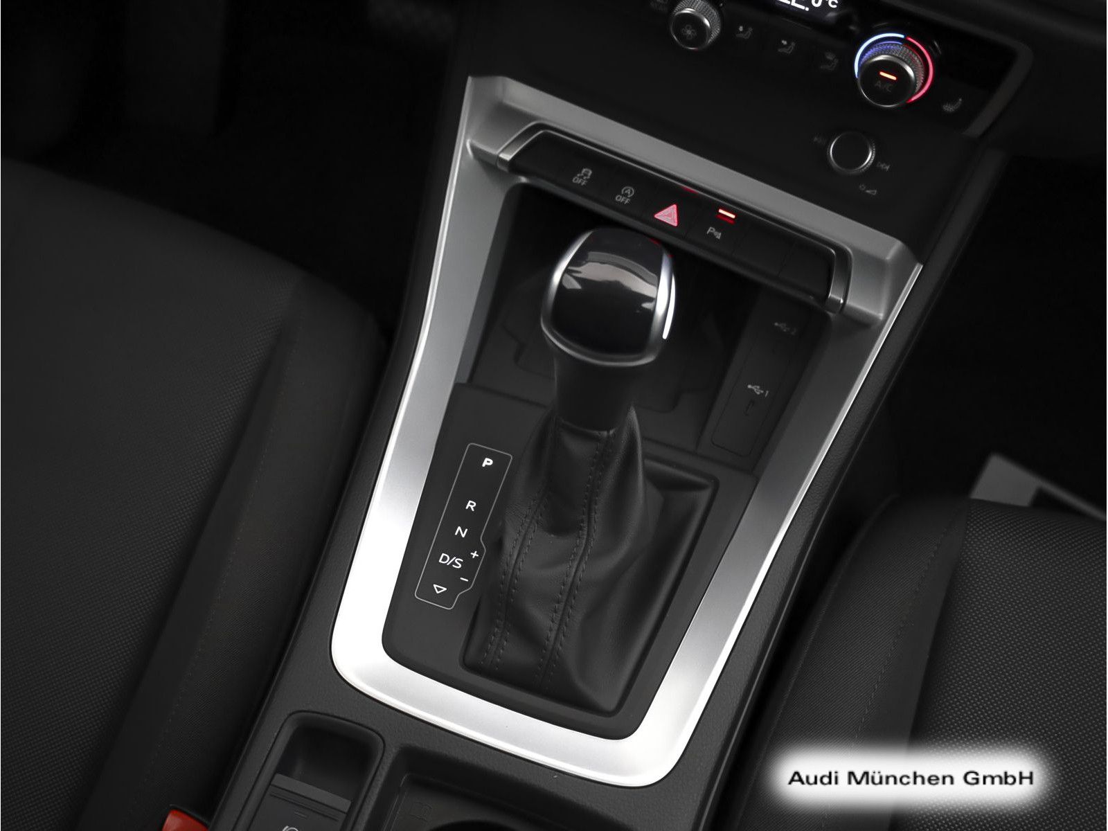 Audi Q3 40 TFSI qu. S tronic AHK/Virtual/Navi+ foto 18