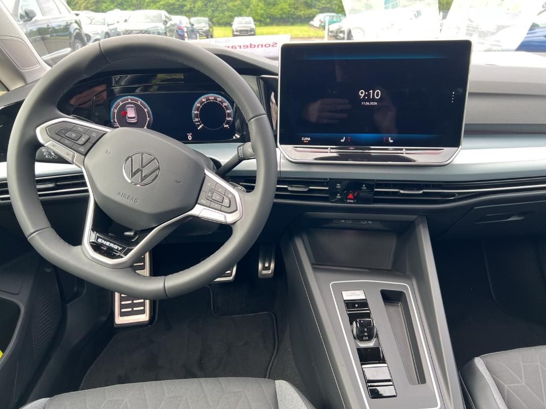 Fahrzeugabbildung Volkswagen Golf Life Energy,GJR,Climatronic,LM-Felgen ,App