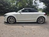Audi TTS Roadster 2.0 TFSI quattro - Audi TTS: Weiß