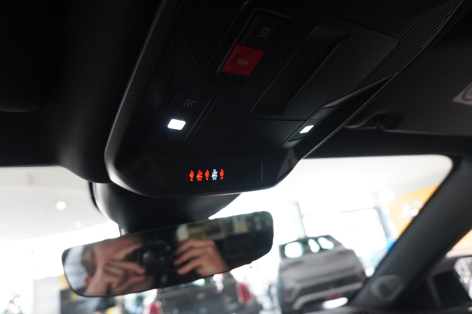 Fahrzeugabbildung Opel Astra L Lim. 1.6 HYBRID GS SPORT NAVI/LED/360°
