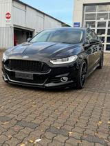 Ford Mondeo 1,5 EcoBoost Titanium Black 20Zoll - Ford Mondeo mit Benzin-Antrieb: Limousine, 2.5