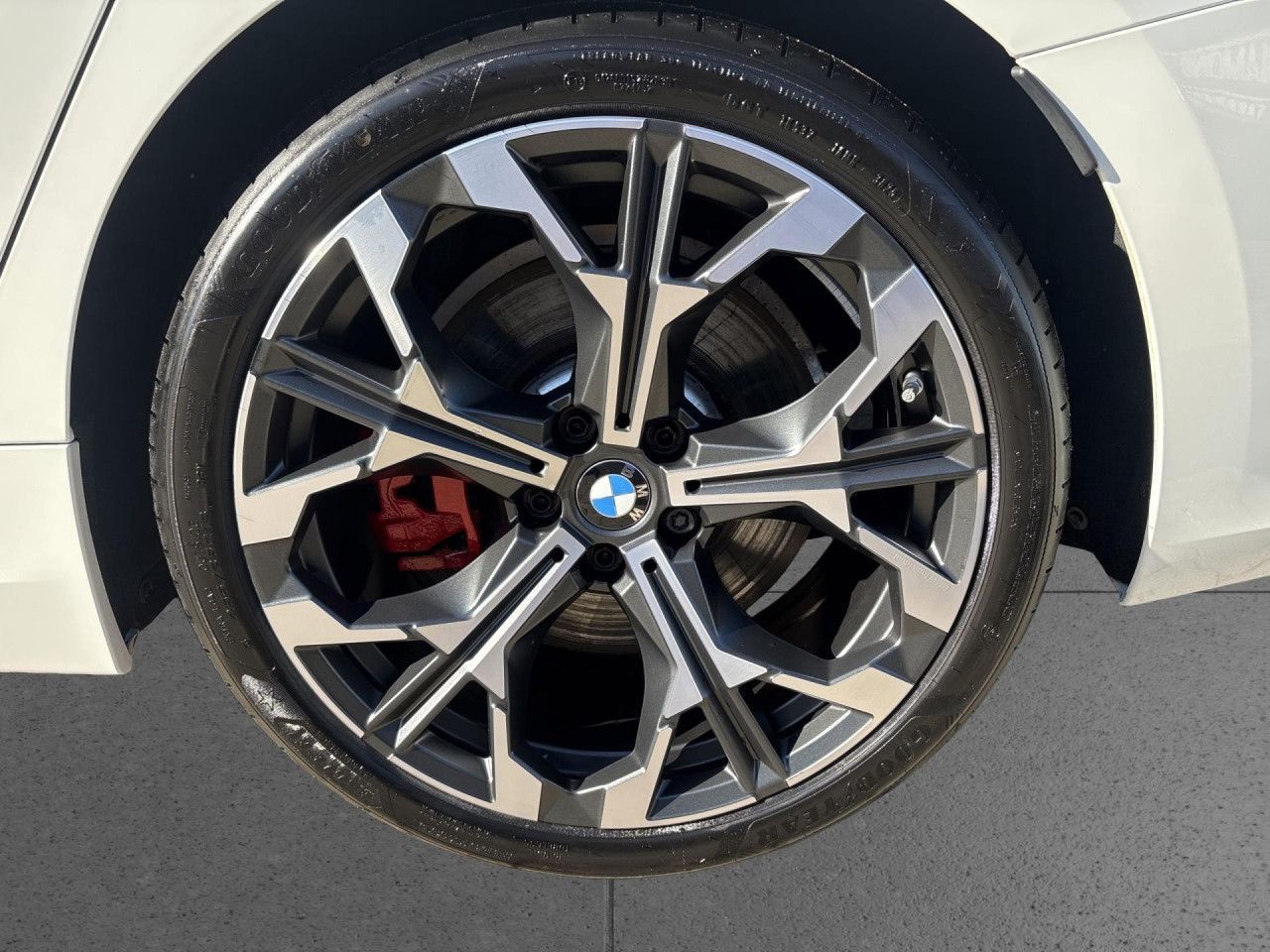 BMW 330 - Bild 19