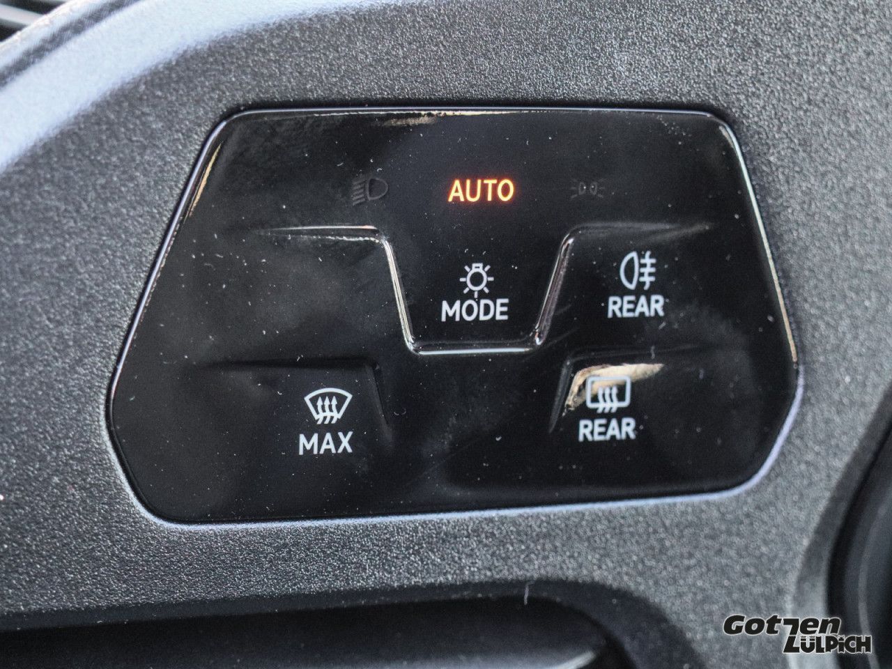 Fahrzeugabbildung Volkswagen Caddy 1.5 TSI Klima AHK App-Connect Winterpaket