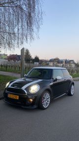 MINI Mini JCW R56 - MINI Cooper: R56