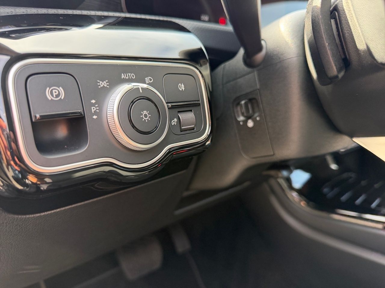 Fahrzeugabbildung Mercedes-Benz A 200 PROGRESSIVE+AHK+NIGHT+WINTER+LED+KAMERA++