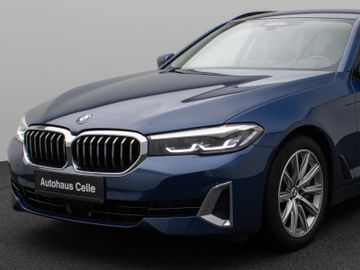 Fahrzeugabbildung BMW 530d Luxury Line Kamera DAB HiFi Stop&Go Alarm