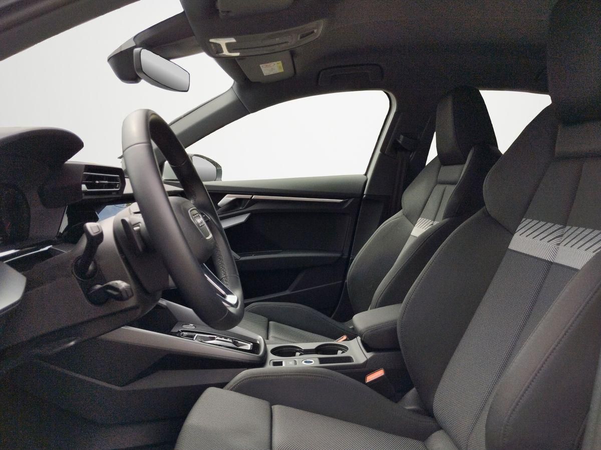 Fahrzeugabbildung Audi A3 Sportback S line 35 TDI 110 kW