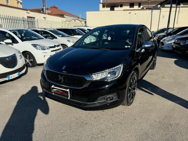 DS Automobiles DS AUTOMOBILES DS 4 1.6 hdi 120cv SPORT CHIC