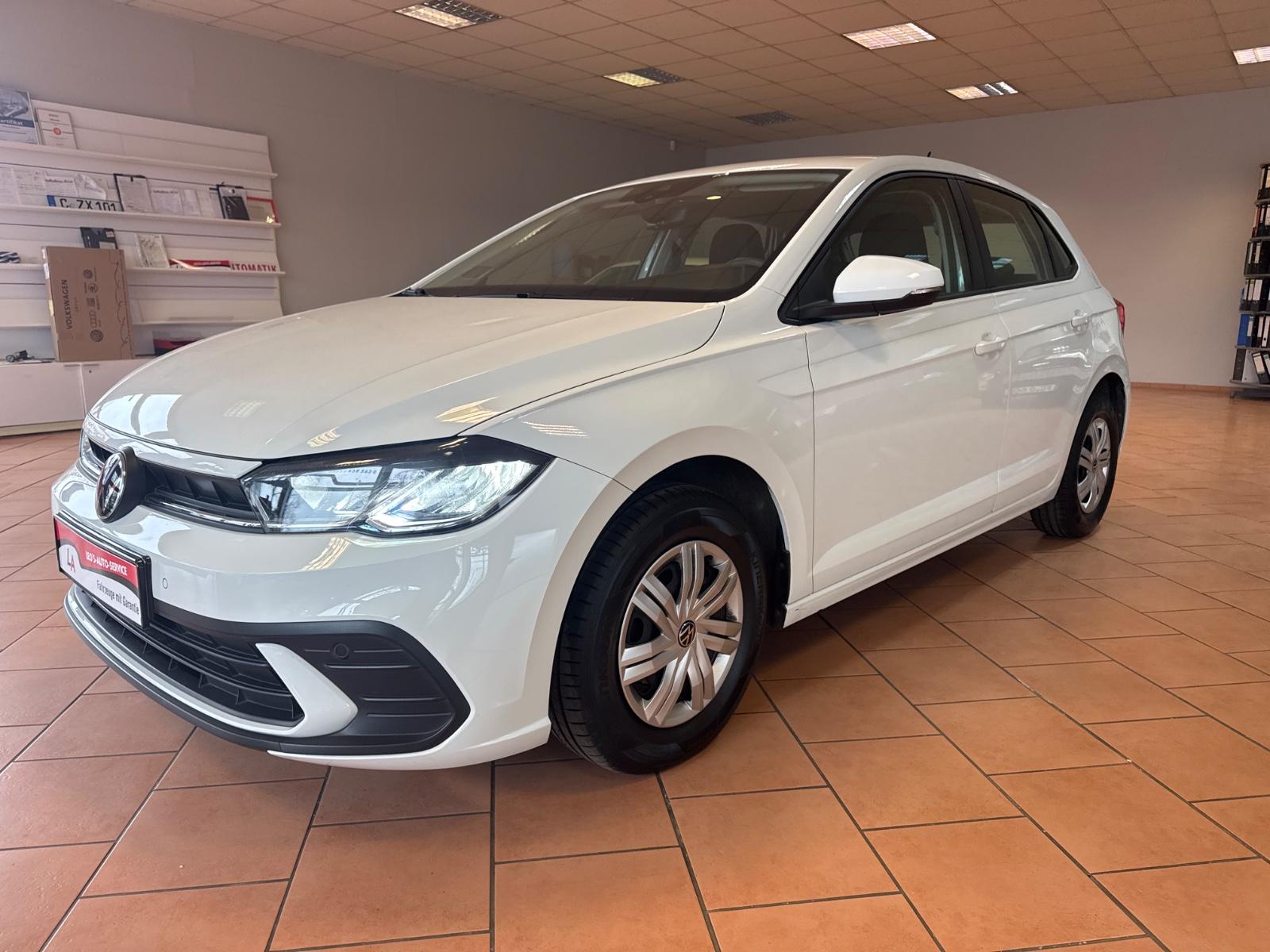 Volkswagen Polo VI Basis