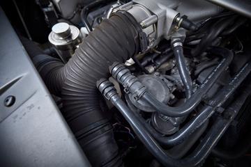 2006 Aston Martin V8 VANTAGE — миниатюра 21