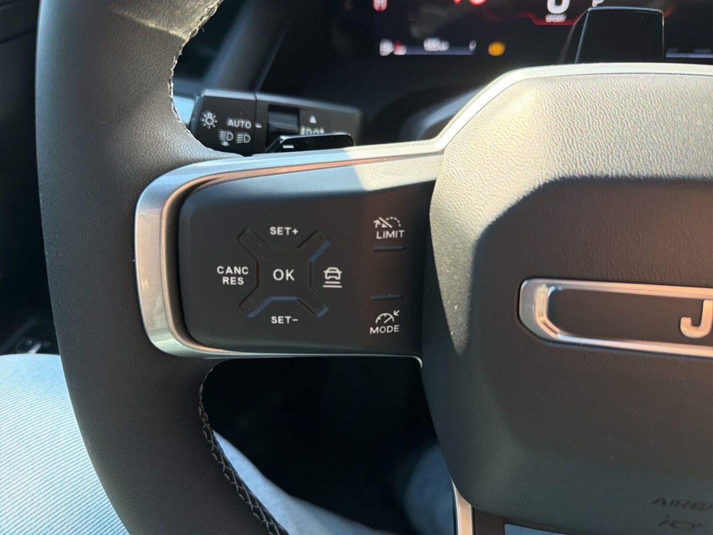 Fahrzeugabbildung Jeep Compass NEW MY26-First Edition-eHybrid-Voll