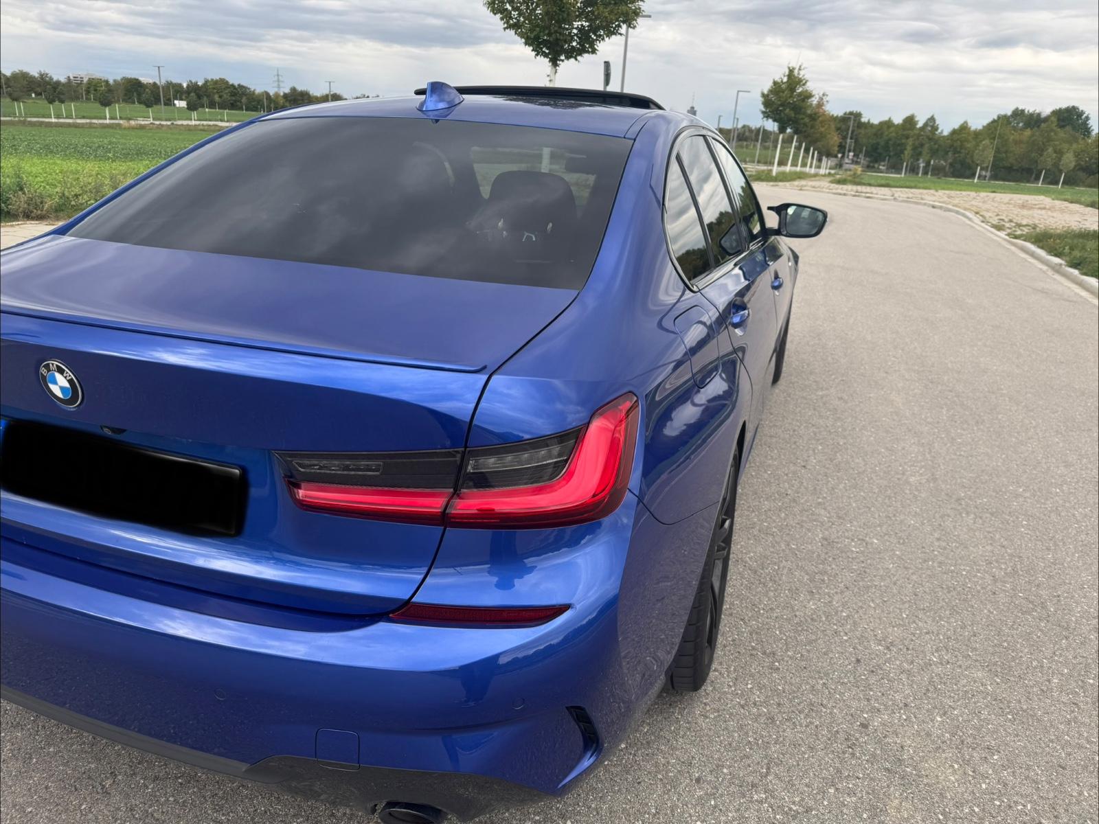 BMW 330i M Sport Automatic M Sport Laserlicht