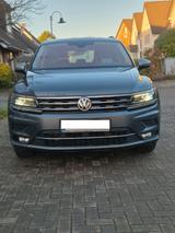 Volkswagen Tiguan Allspace 2.0 TDI SCR 140kW DSG 4MOTIO... - VW Tiguan Allspace in Essen