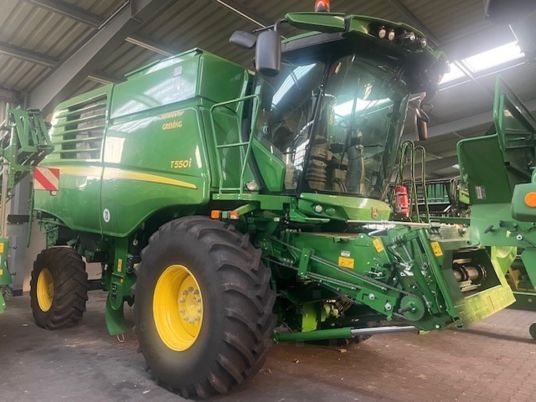 John Deere T 550i HM