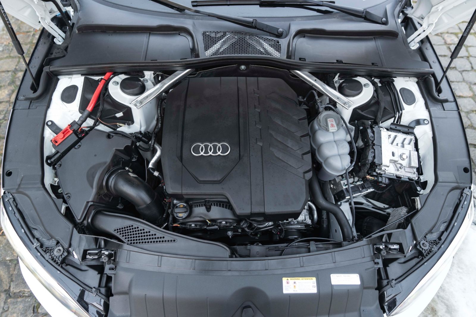 Fahrzeugabbildung Audi A5 Sportback 45 TFSI S-Line B&O 360° CARPLAY ACC