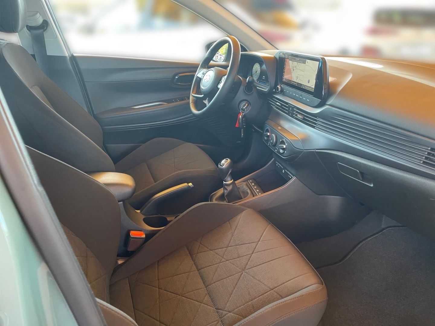 Fahrzeugabbildung Hyundai BAYON 1.0T 2WD Trend Navipaket Kamera Allwetter