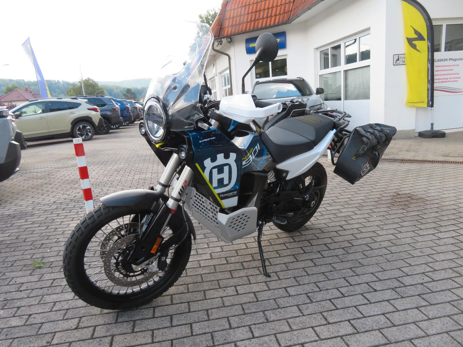 Husqvarna 901 Norden Expedition
