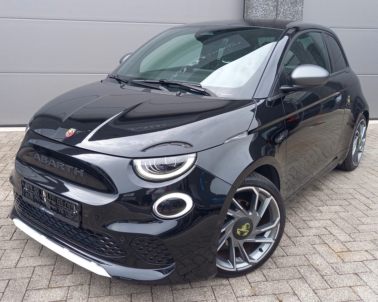 Abarth 500e TURISMO 42kWh/114KW BEV 155 SCORPION*PACK
