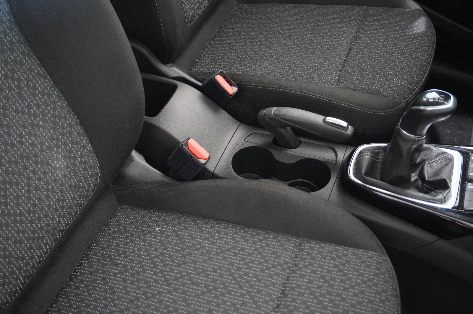 Fahrzeugabbildung Opel Crossland (X) 1.2 EDITION NAVI/LED/KAMERA/DAB+