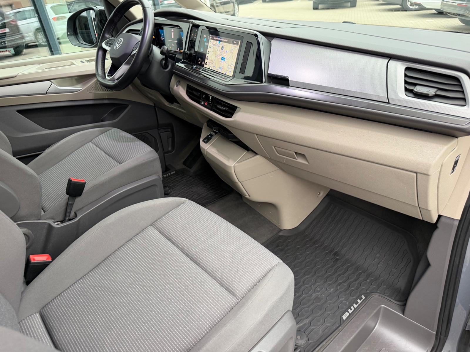 Volkswagen T7 Multivan 2.0 TDI 7-Sitzer