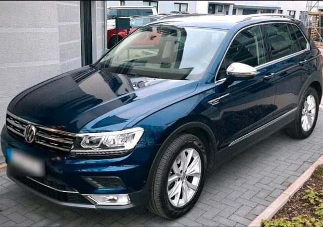 Volkswagen VW Tiguan 2.0l TDI,DGS,SCR,BTM,AHK.Tauchen...