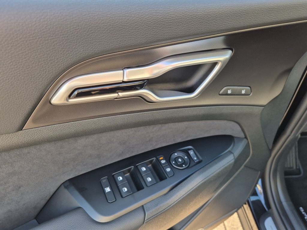 Fahrzeugabbildung Kia Sportage 1.6 T-GDI Hybrid GT-Line 4WD