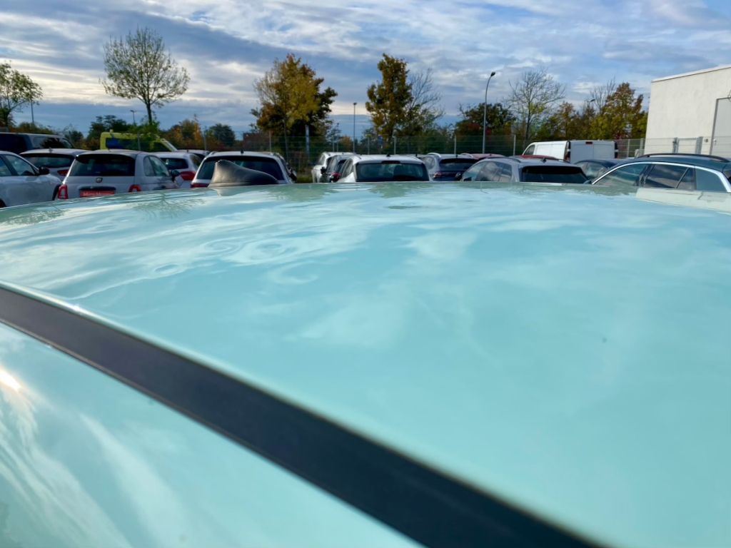 Fahrzeugabbildung Fiat 500 1.2 Dualogic Lounge HAGEL KLIMA CARPLAY PDC