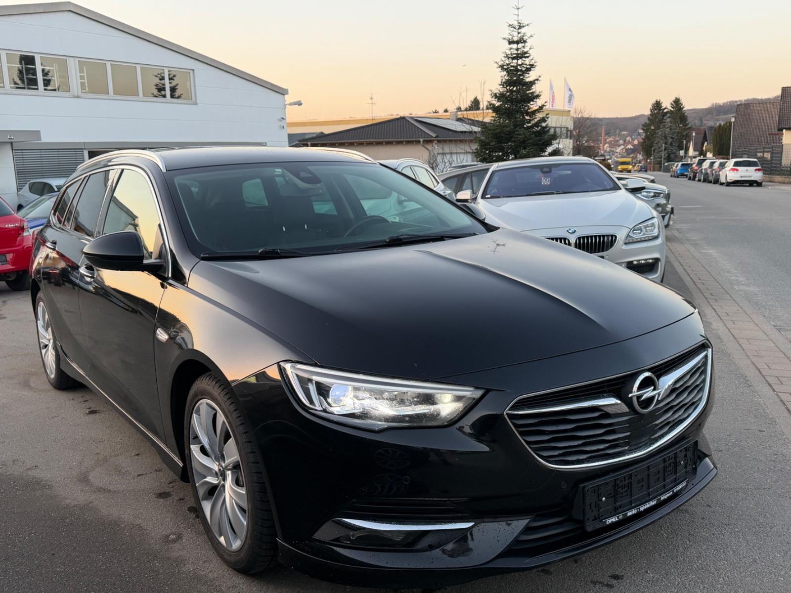 Opel Insignia BSports TourerUltimate 4x4*NEU*TÜV*NAVi