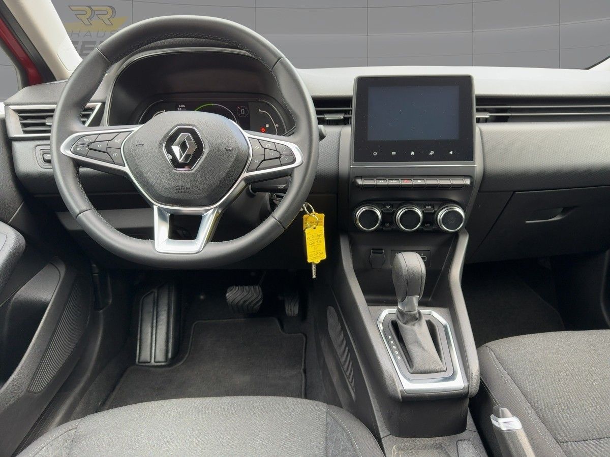Fahrzeugabbildung Renault Clio V Equilibre Full Hybrid 145