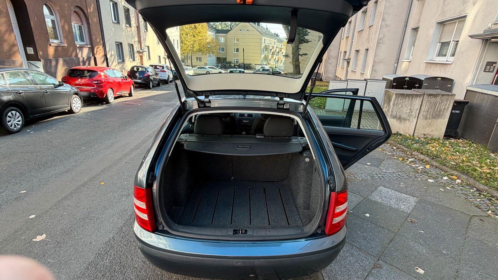 Skoda Fabia 2006 — photo 15