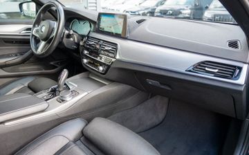 Fahrzeugabbildung BMW 540d Touring xDrive M-SPORT|KEYL|360°|AMBI|DISP