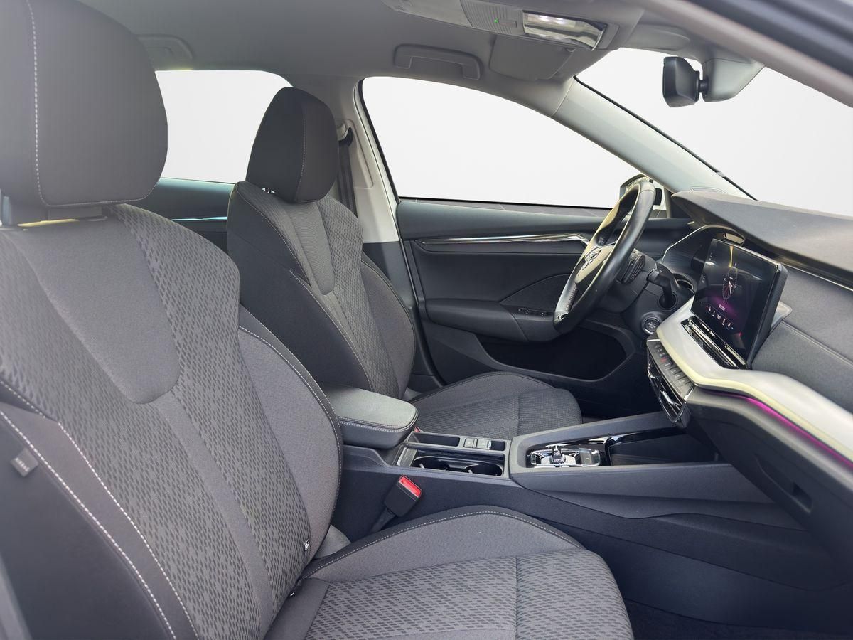 Fahrzeugabbildung SKODA Octavia Combi Style 1.4 TSI iV 150 kW