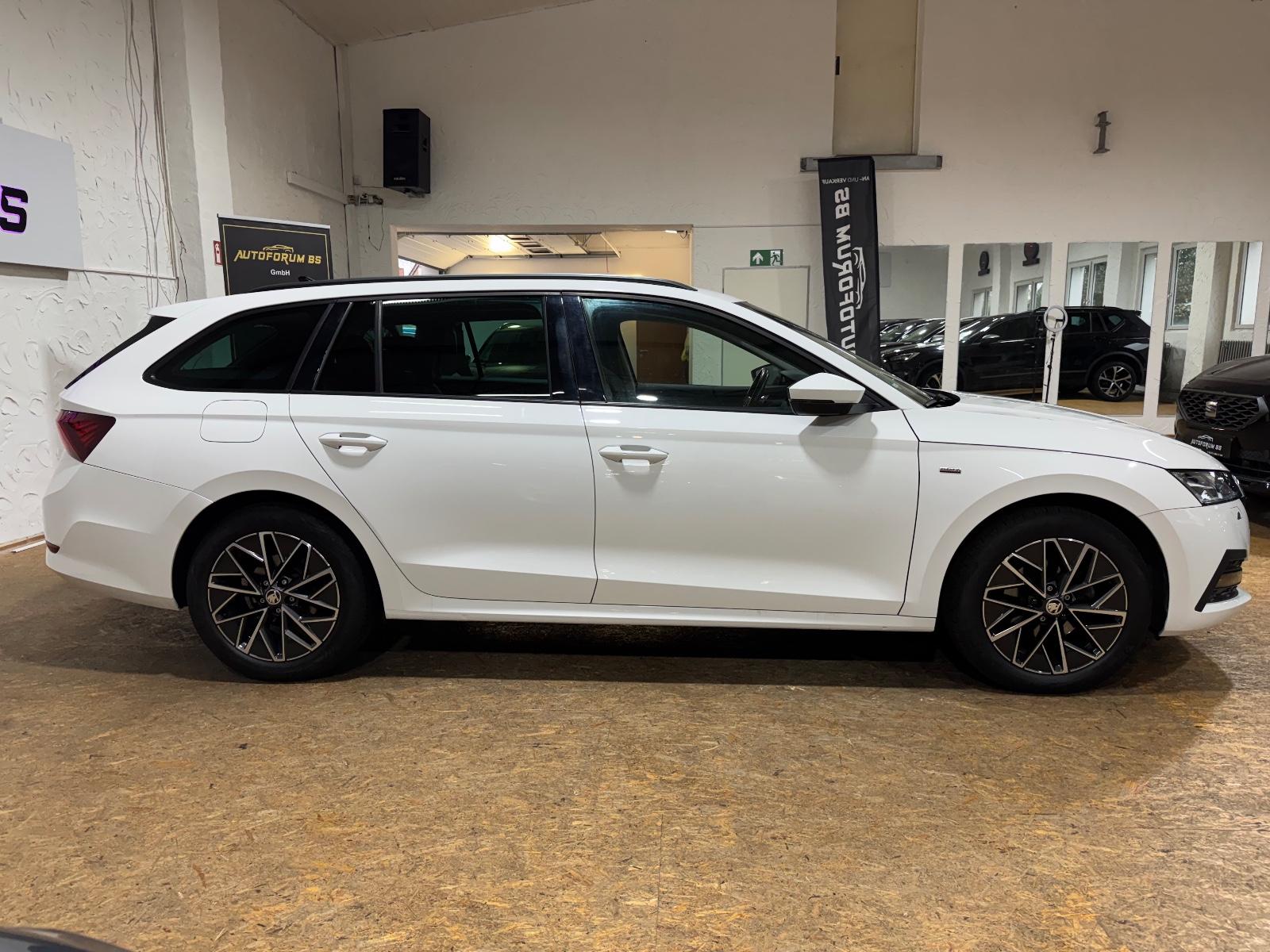 Skoda OctaviaCombiClever 2.0TDI DSG/STHEIZ/AHK/MATRIX