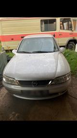 Opel Vectra 2000 - Opel Vectra aus 2000