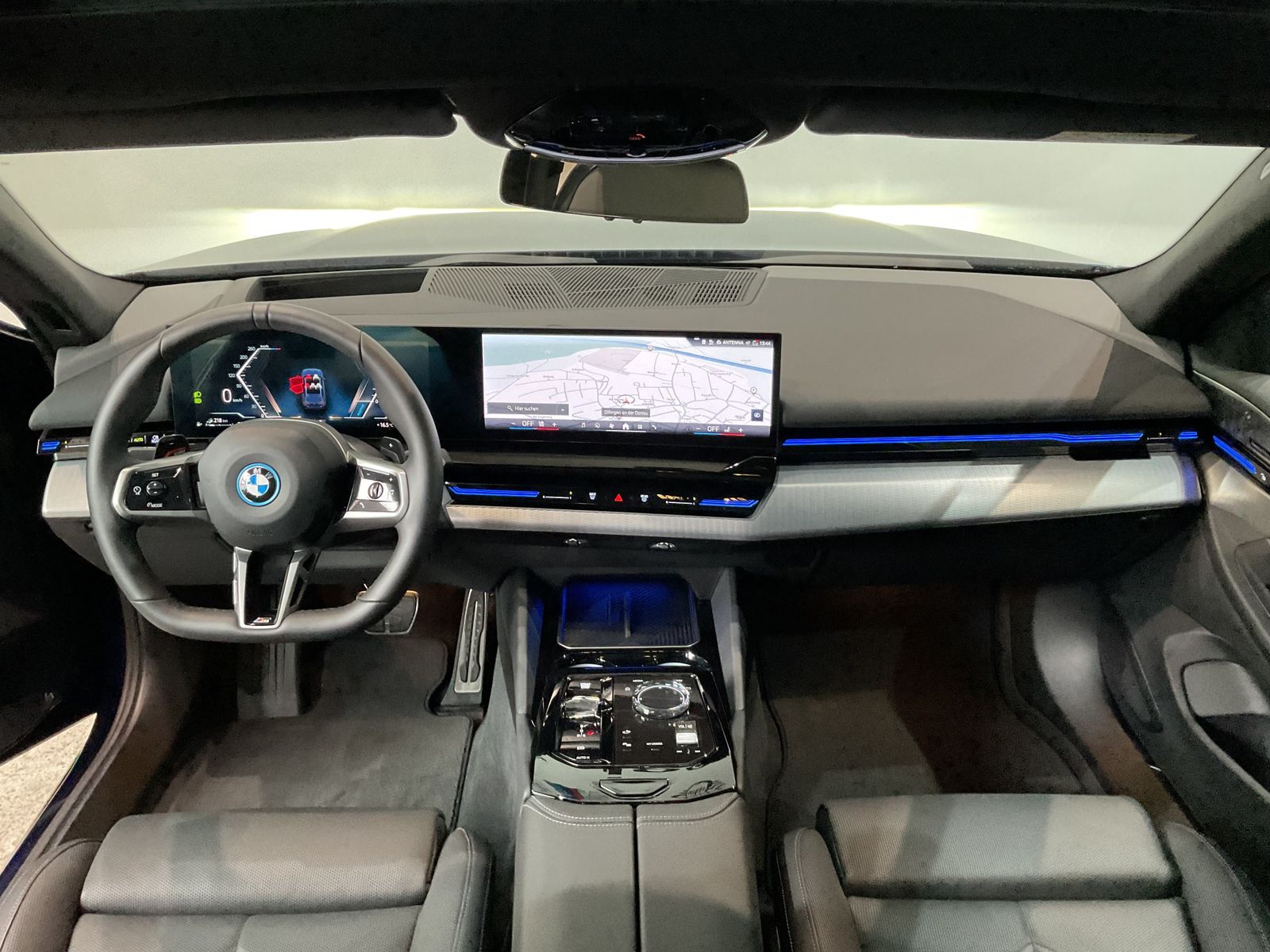 Fahrzeugabbildung BMW 530e xDrive M Sportpaket Pro Active Sitzbelüftun