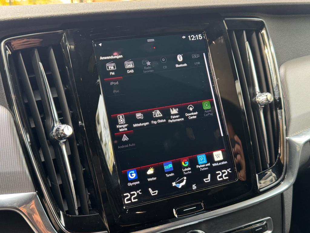 Volvo V90 Cross Country