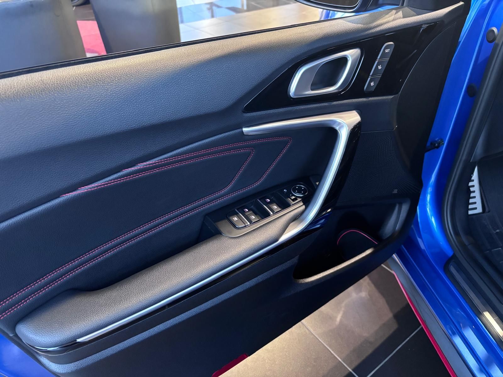 Fahrzeugabbildung Kia ProCeed GT LED NAVI CarPlay