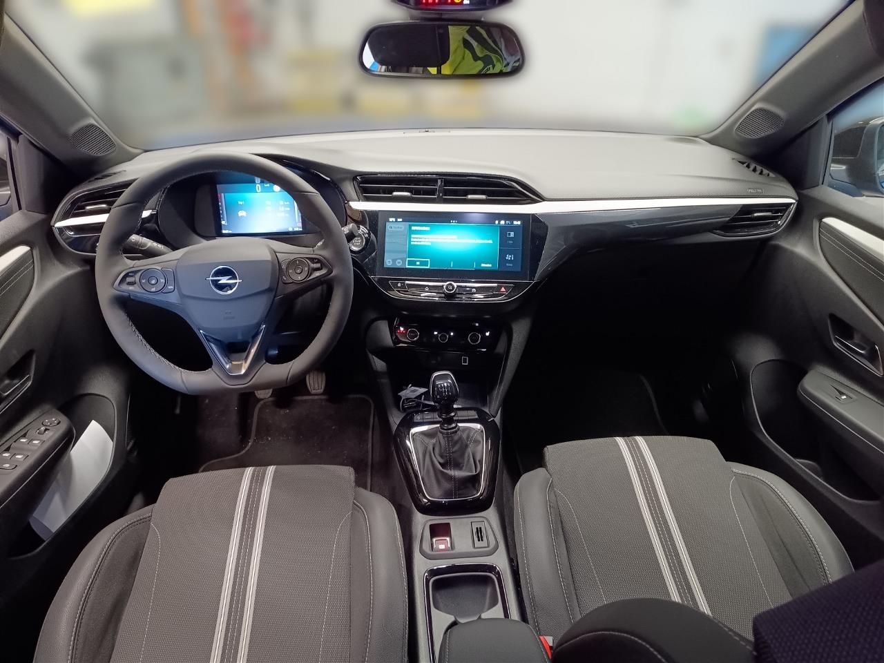 Fahrzeugabbildung Opel Corsa F GS 1.2 Turbo 74KW