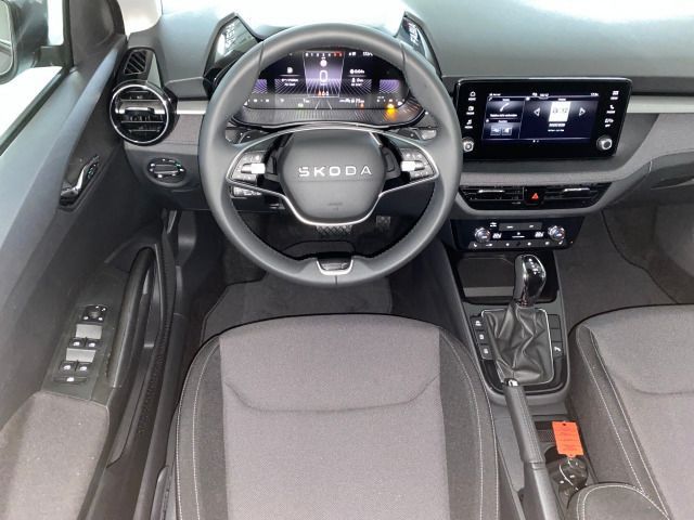 Fabia Tour 1.0 TSI DSG LED+KAMERA+SHZ