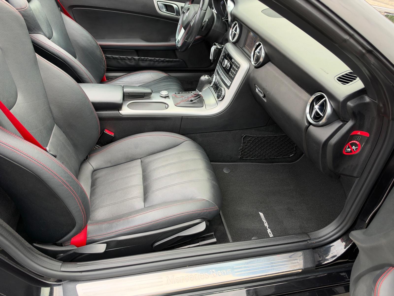Mercedes-Benz SLK 350 V6 AMG-Line AirScarf 2.Hd Navi ILS Leder