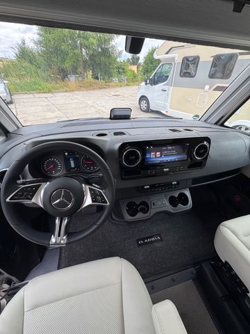 Adria Supersonic 780 SL