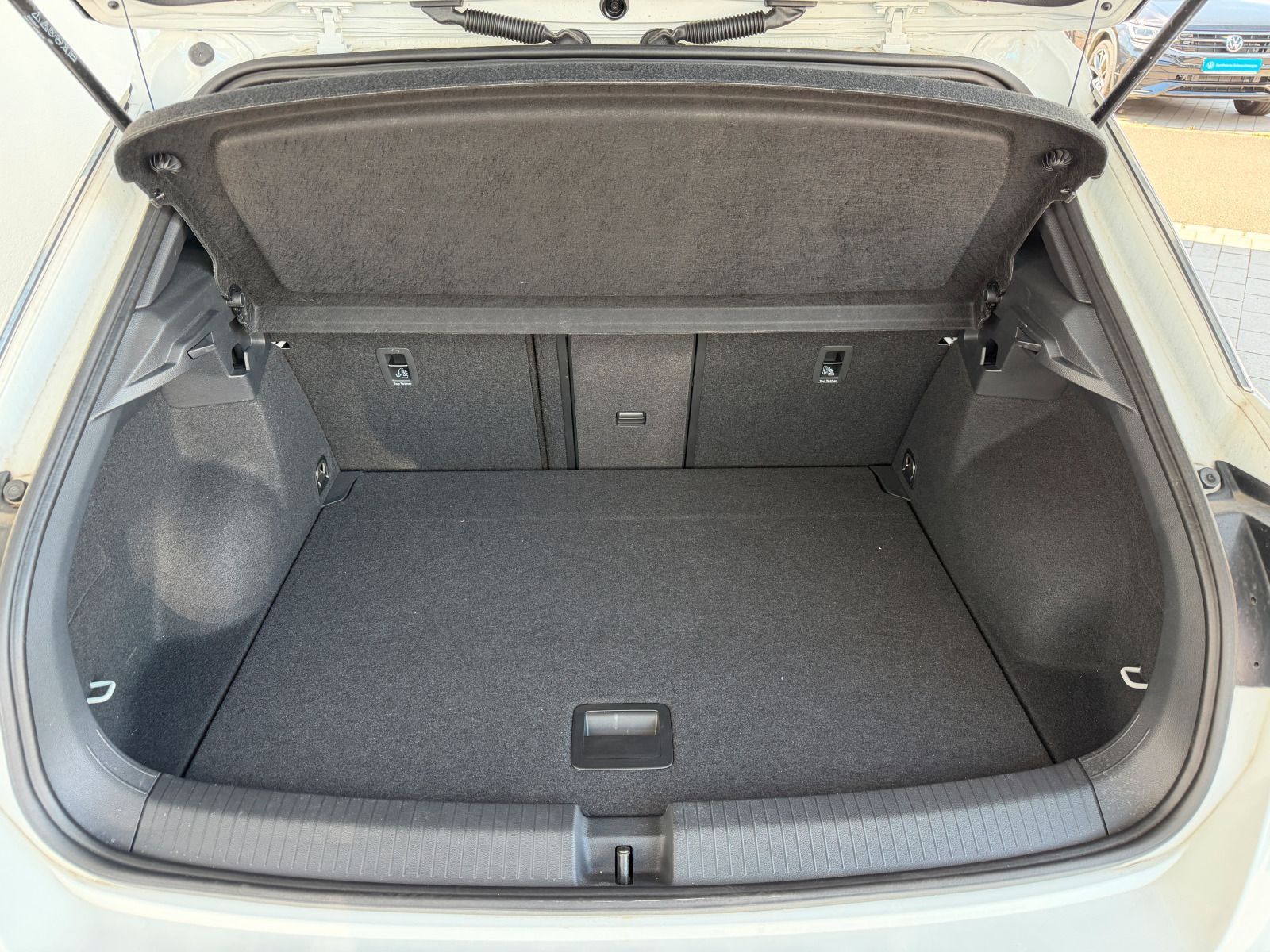 Volkswagen T-Roc - Bild 15
