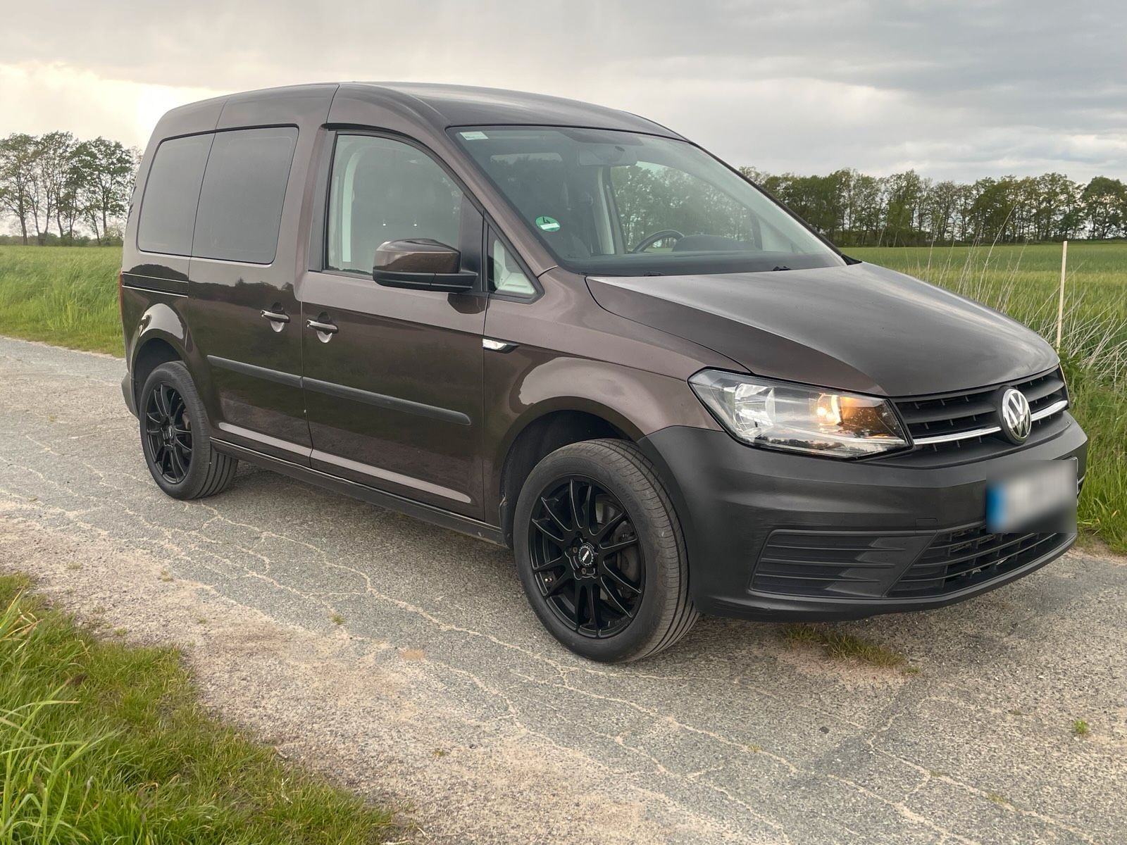 VW VW Caddy 2.0 TDI DSG