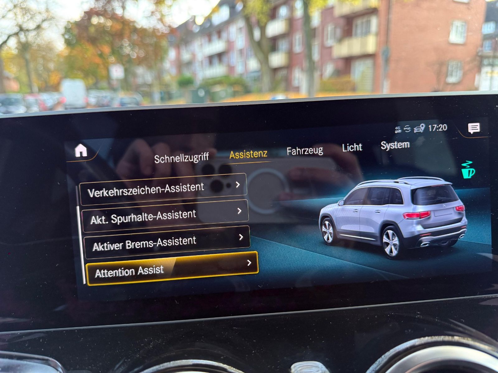 Fahrzeugabbildung Mercedes-Benz GLB 200  GLB 200 d*MEMORY*LED*CAM*CARPLAY*