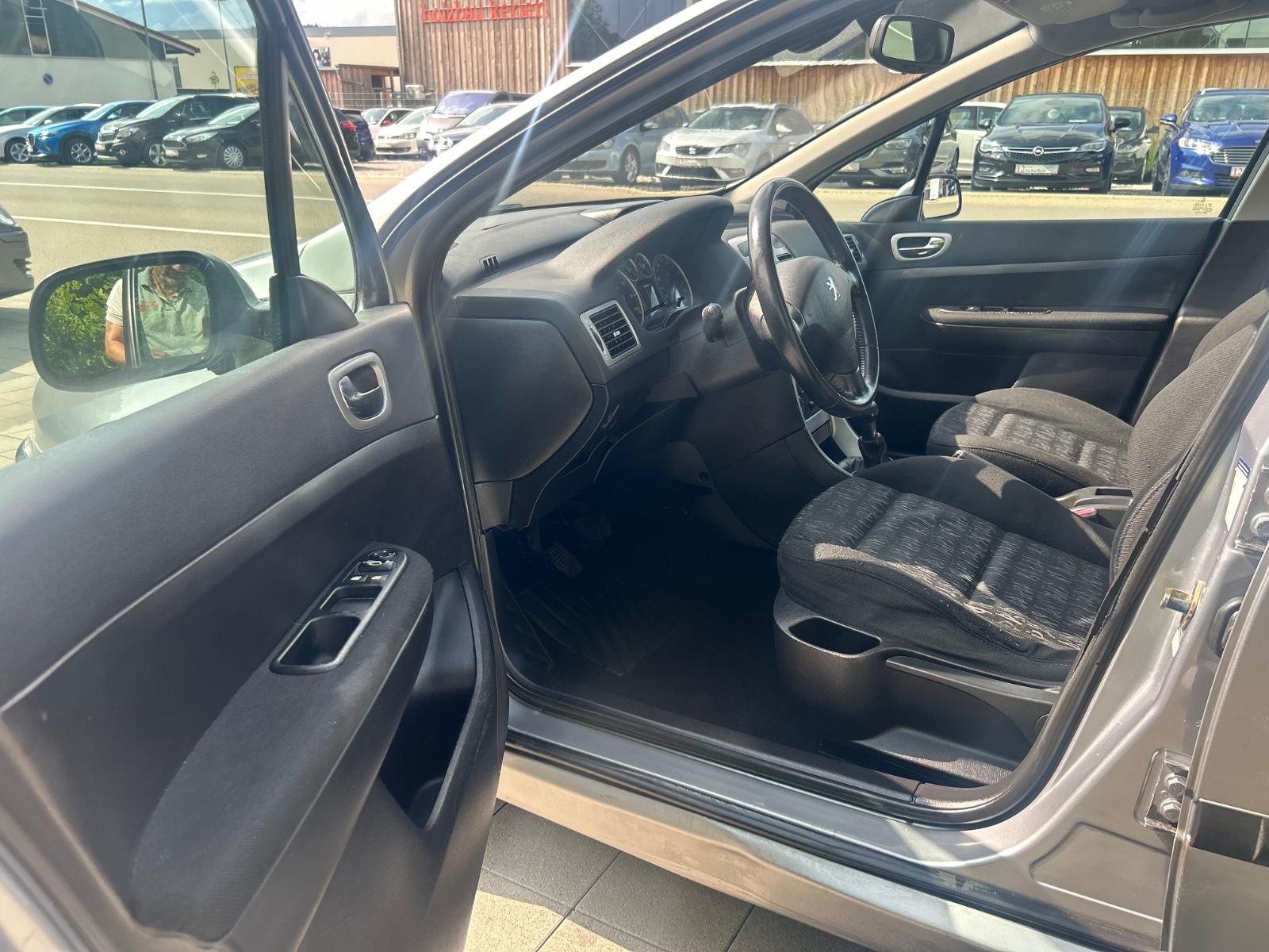 Peugeot 307 2005 — photo 8