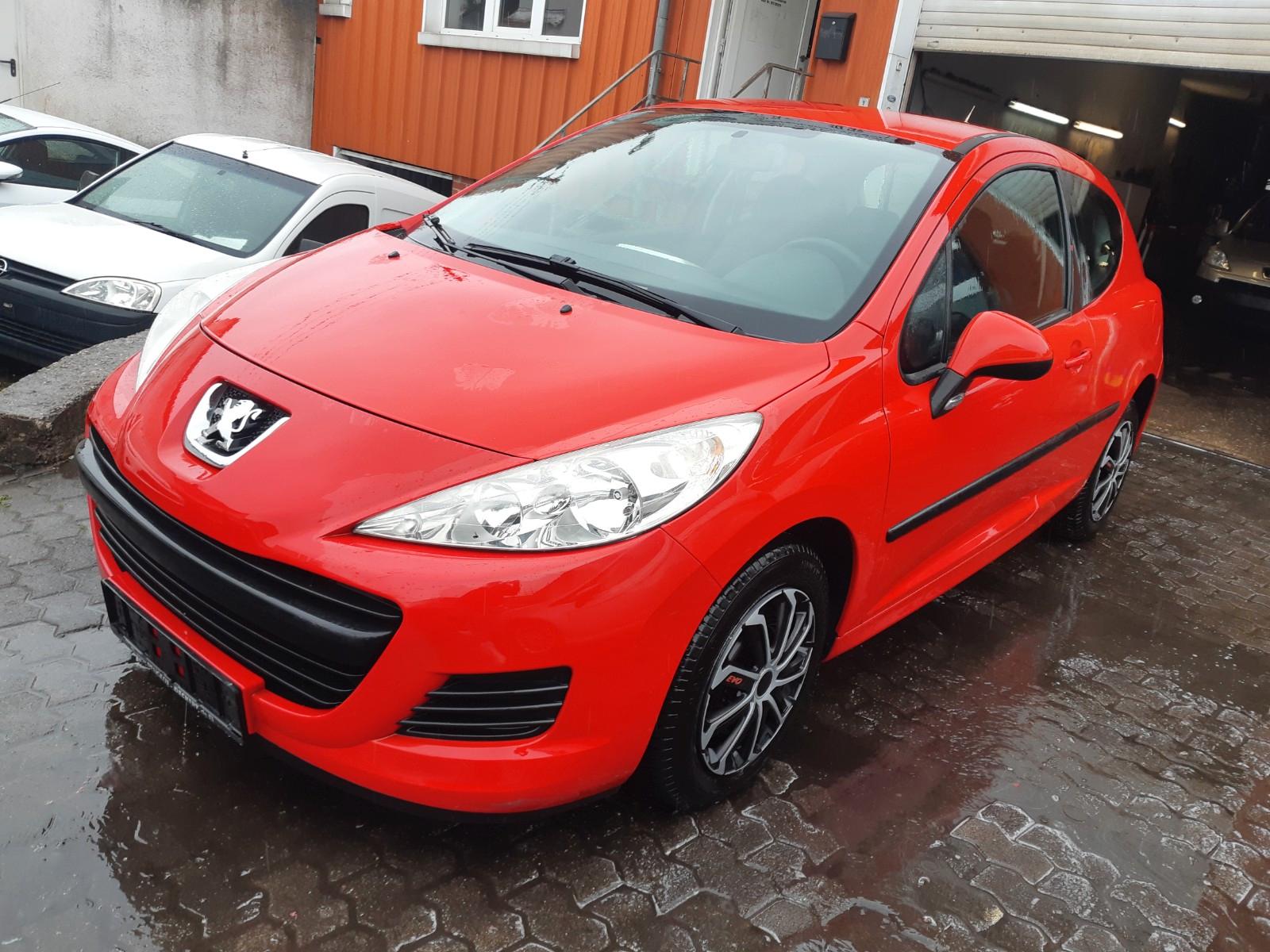 Peugeot 207 1,4 Tendance *Tüv + Au = Neu