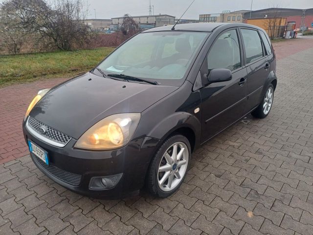 Ford Fiesta 1.4 TDCi 5p. Ghia