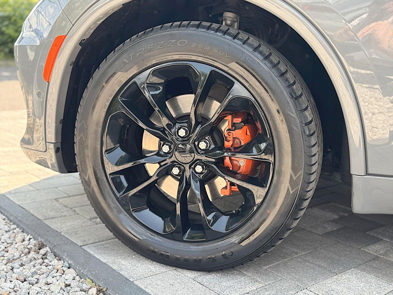 Fahrzeugabbildung Dodge Durango 5.7 V8 R/T 4x4 Night-Paket Modell 22 LED